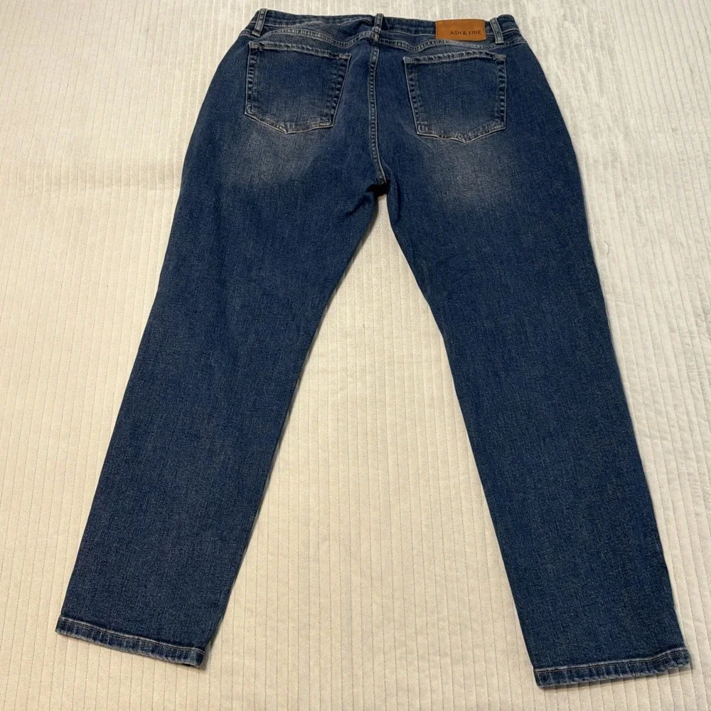 Ash & Erie Jeans Mens 33x29 Straight Denim meas 36x28 med dark wash